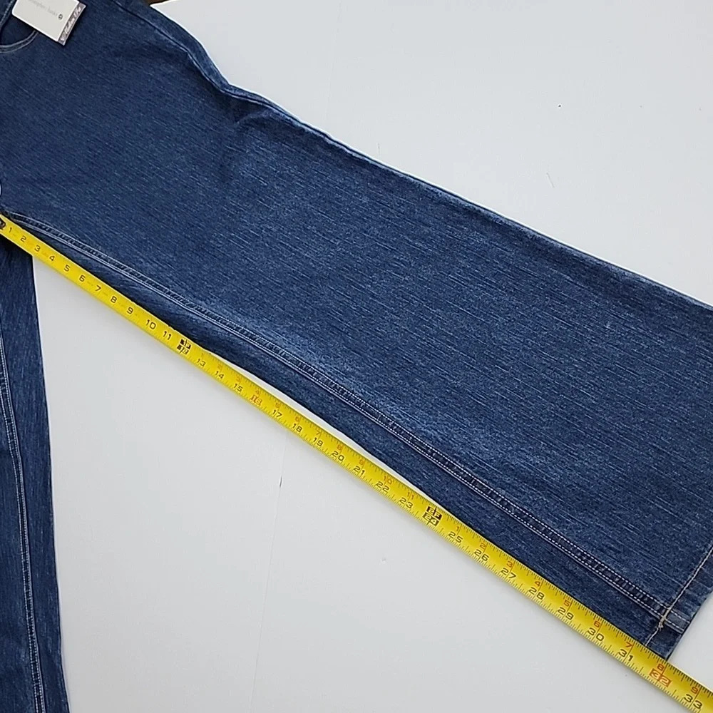 Christopher  & Banks Women's Modern Fit Boot Cut Blue Denim Jeans Size 8 - Picture 13 of 14